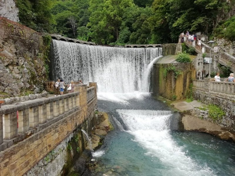 Водопад новый Афон Абхазия