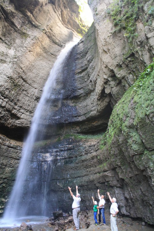 Чегемское ущелье малый водопад