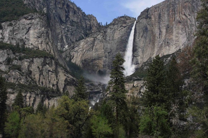 Долина Йосемити, США водопады