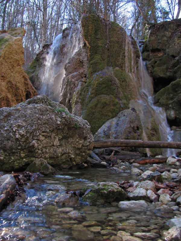 Серебряные струи водопад Юсуповское озеро