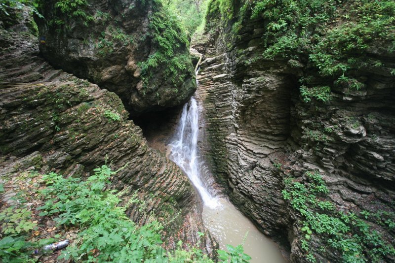 Каменномостский водопады