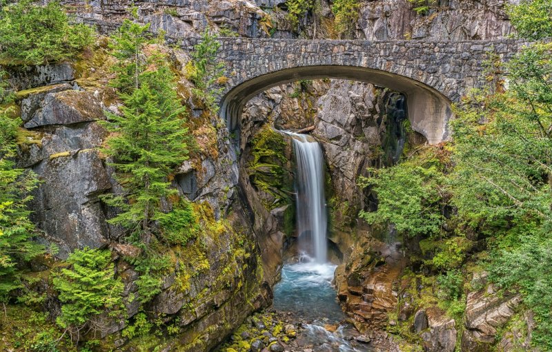 Rainier National Park водопад