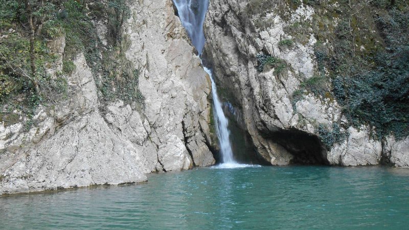 Агурский водопад Сочи