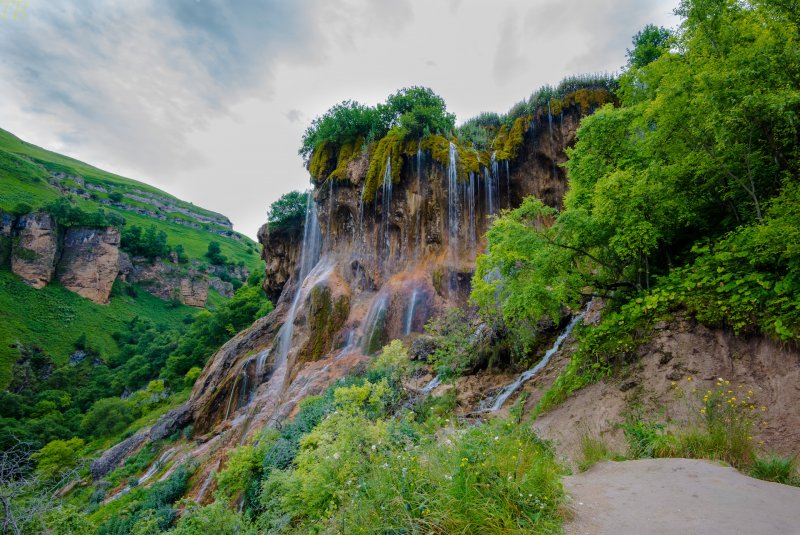 Водопад Чараур Дагестан