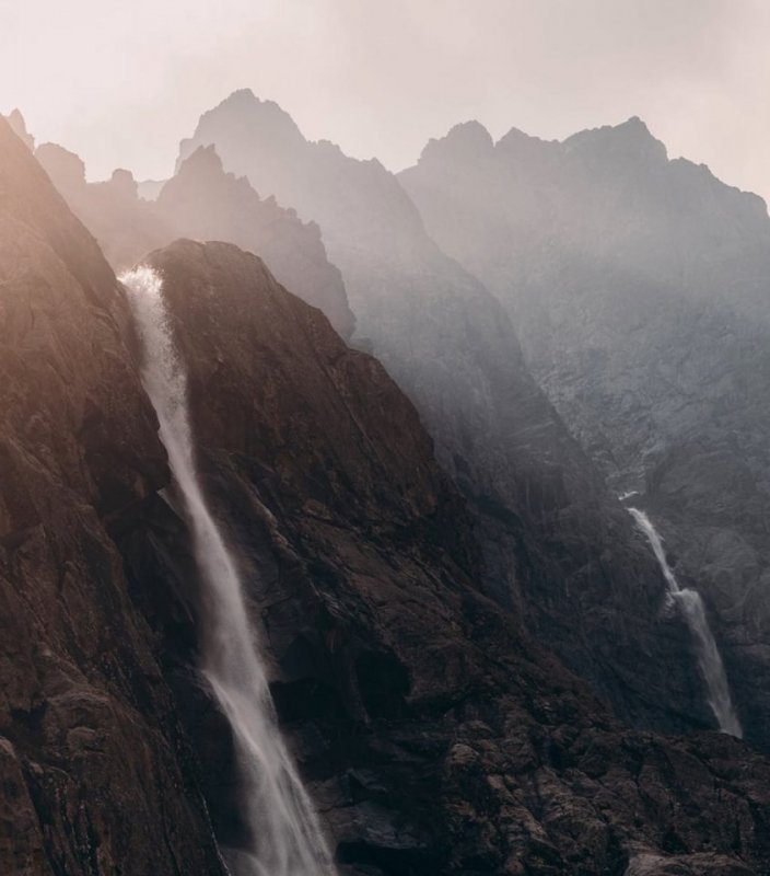 Суадагский водопад в Северной Осетии