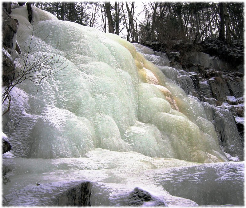 Беневские водопады Приморский край зимой