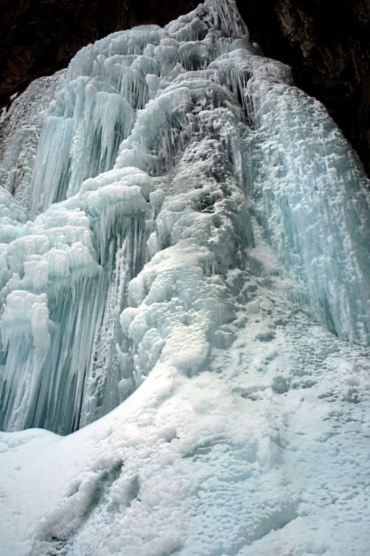 Уларский водопад зимой