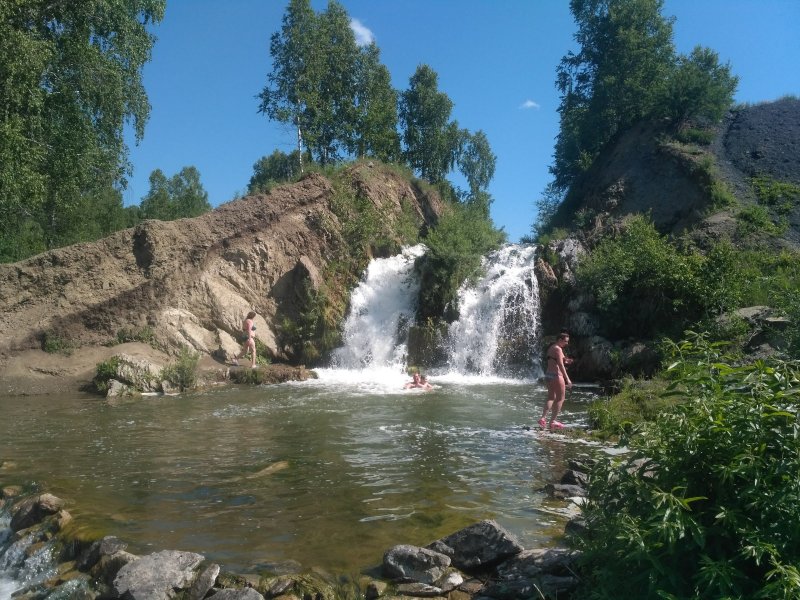 Беловский водопад в Искитимском районе
