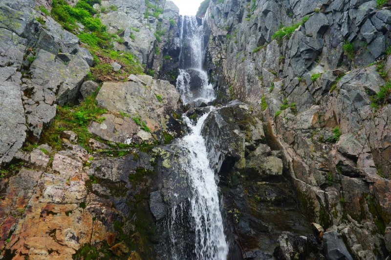 Сосновский водопад Камчатка