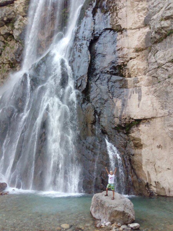 Серпантин на Гегский водопад Абхазия