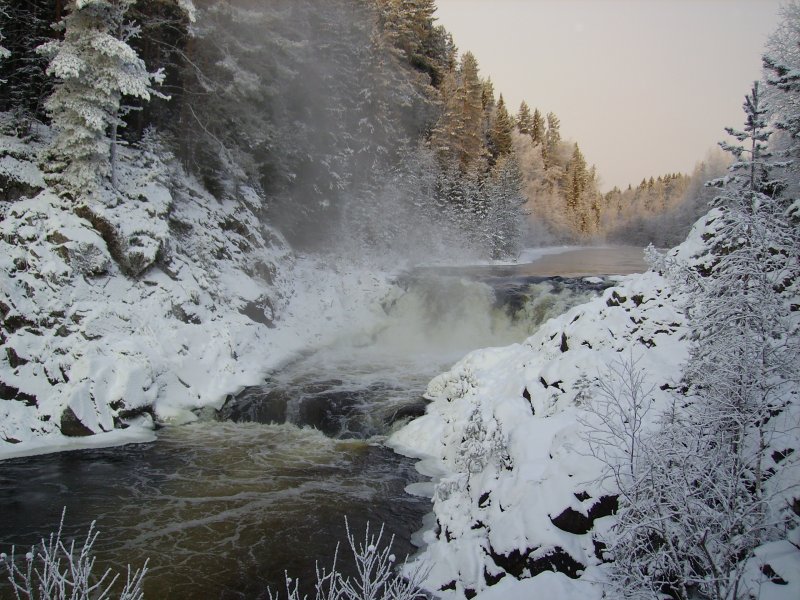 Водопад Кивач в Карелии зима