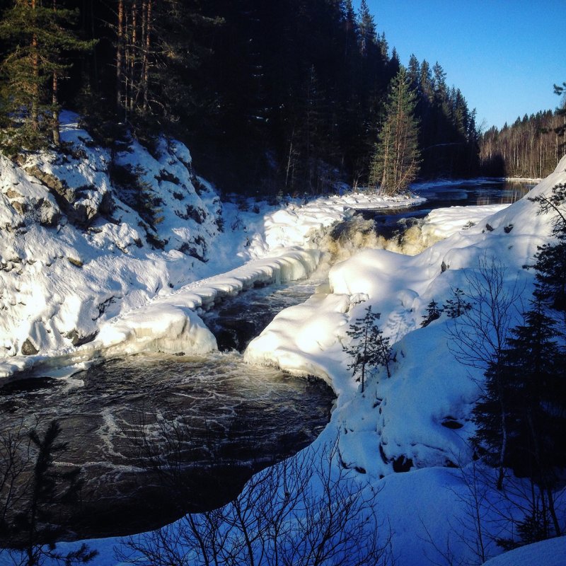 Водопад Кивач зимой