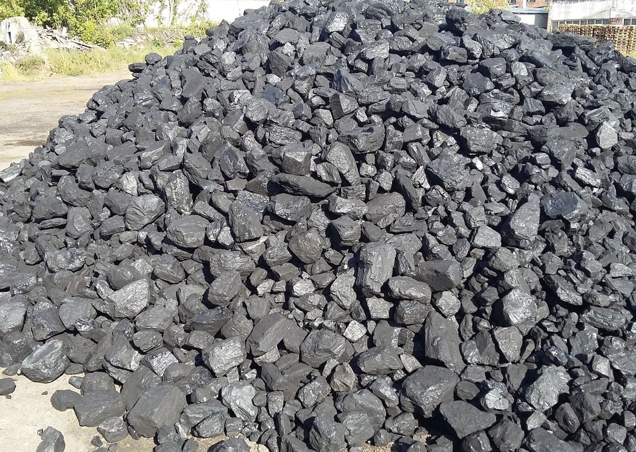 Уголь каменный челябинск. Беш-Сары уголь. Уголь калиброванный. Каменный уголь в Кыргызстане.
