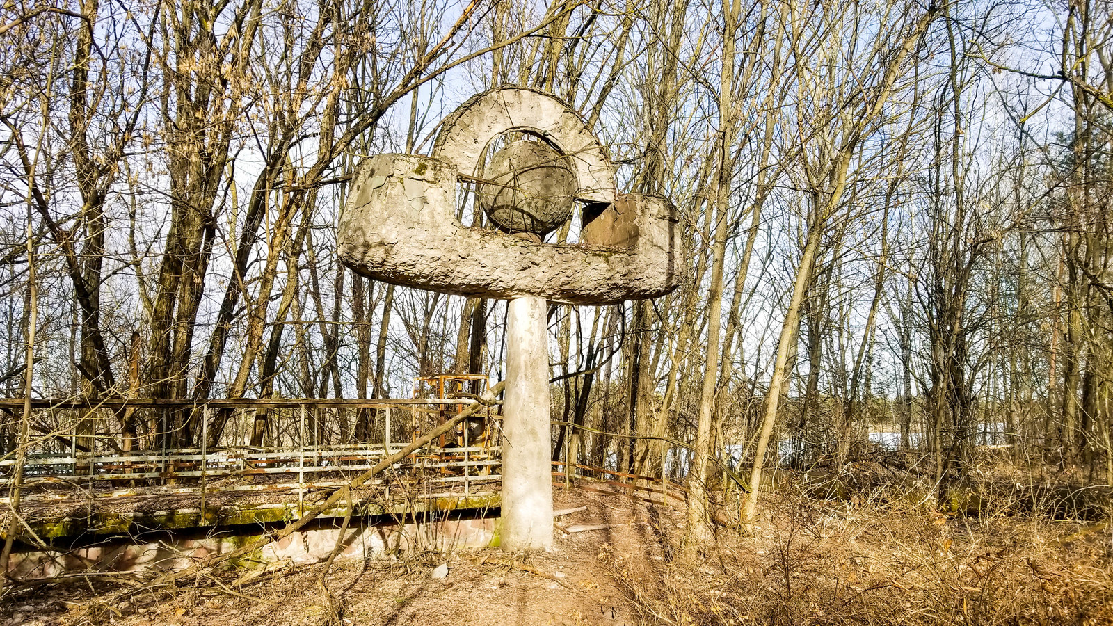 Чернобыльский крест