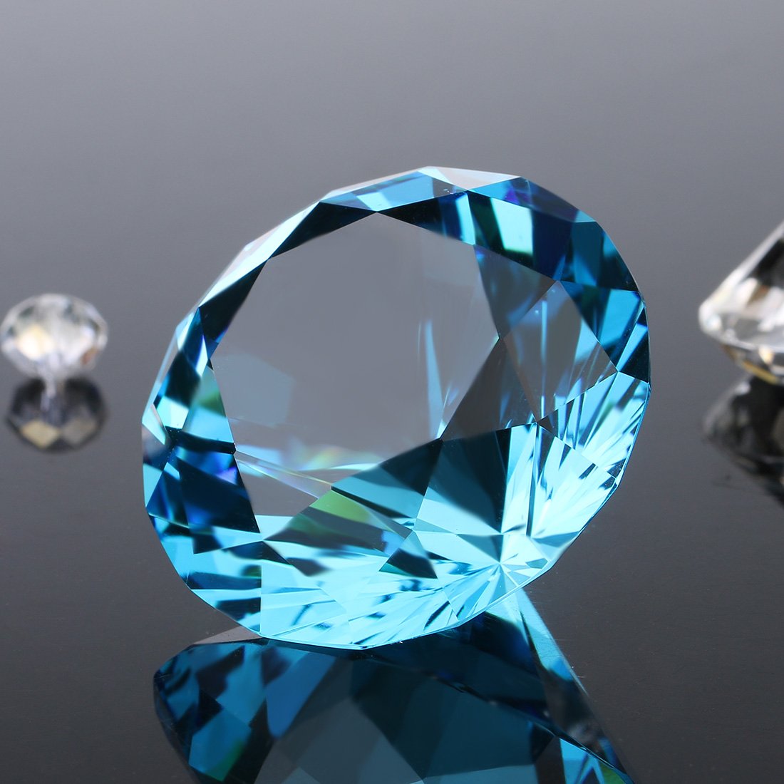 Голубой Алмаз камень