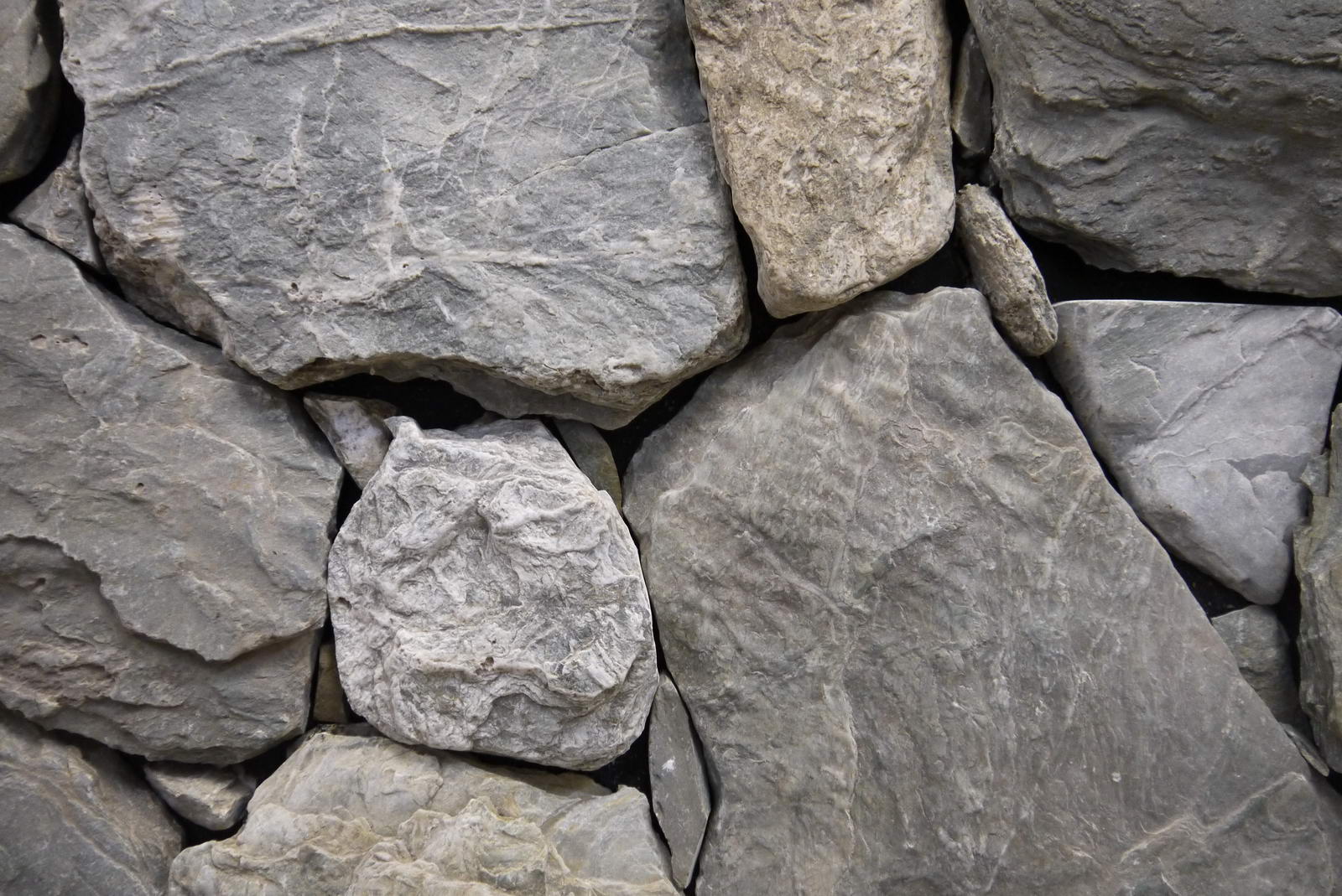 Рассказ серый камень. Каменные материалы. Камень материал. Средний камень. Серый камень.