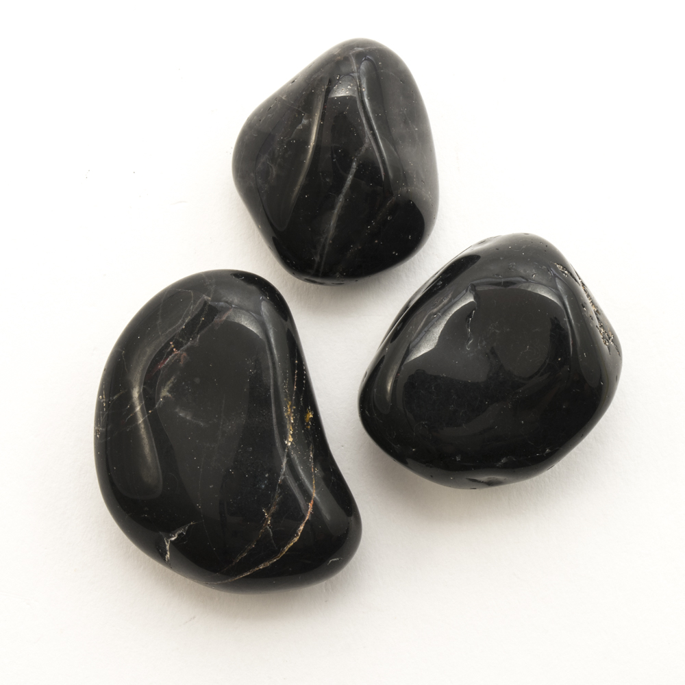 Черные полудрагоценные камни фото и название