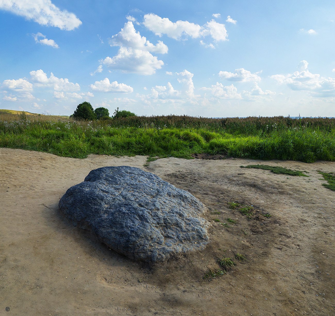 Переславль-Залесский Плещеево озеро синий камень