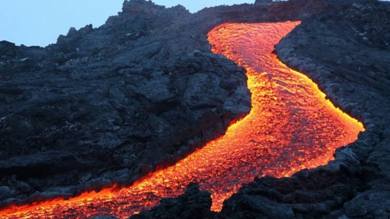 Вулканы Камчатки извержение магма