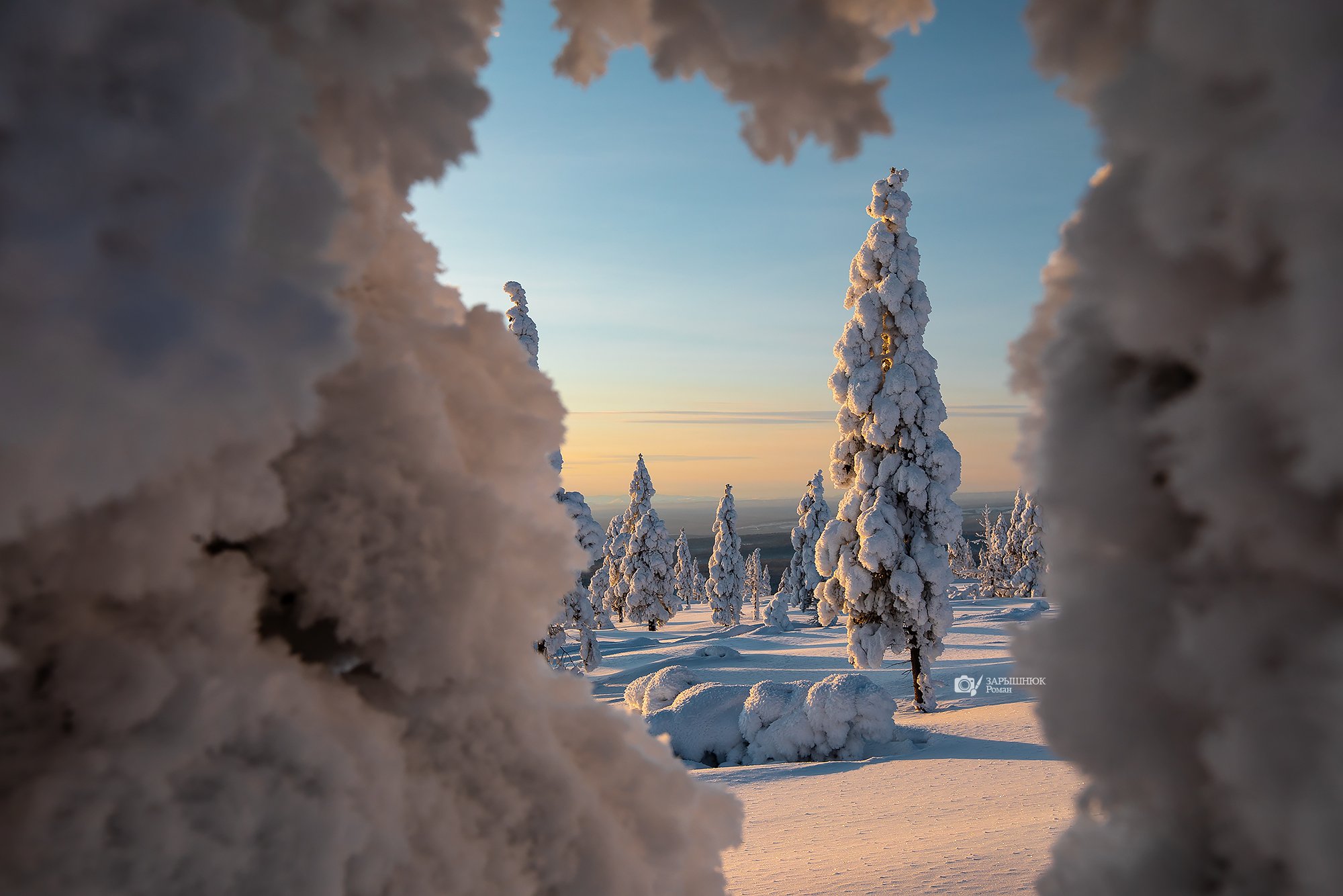 Якутские зимние. Якутия зимой. Природа Якутии зимой. Якутия природа зима. Якутск зима.