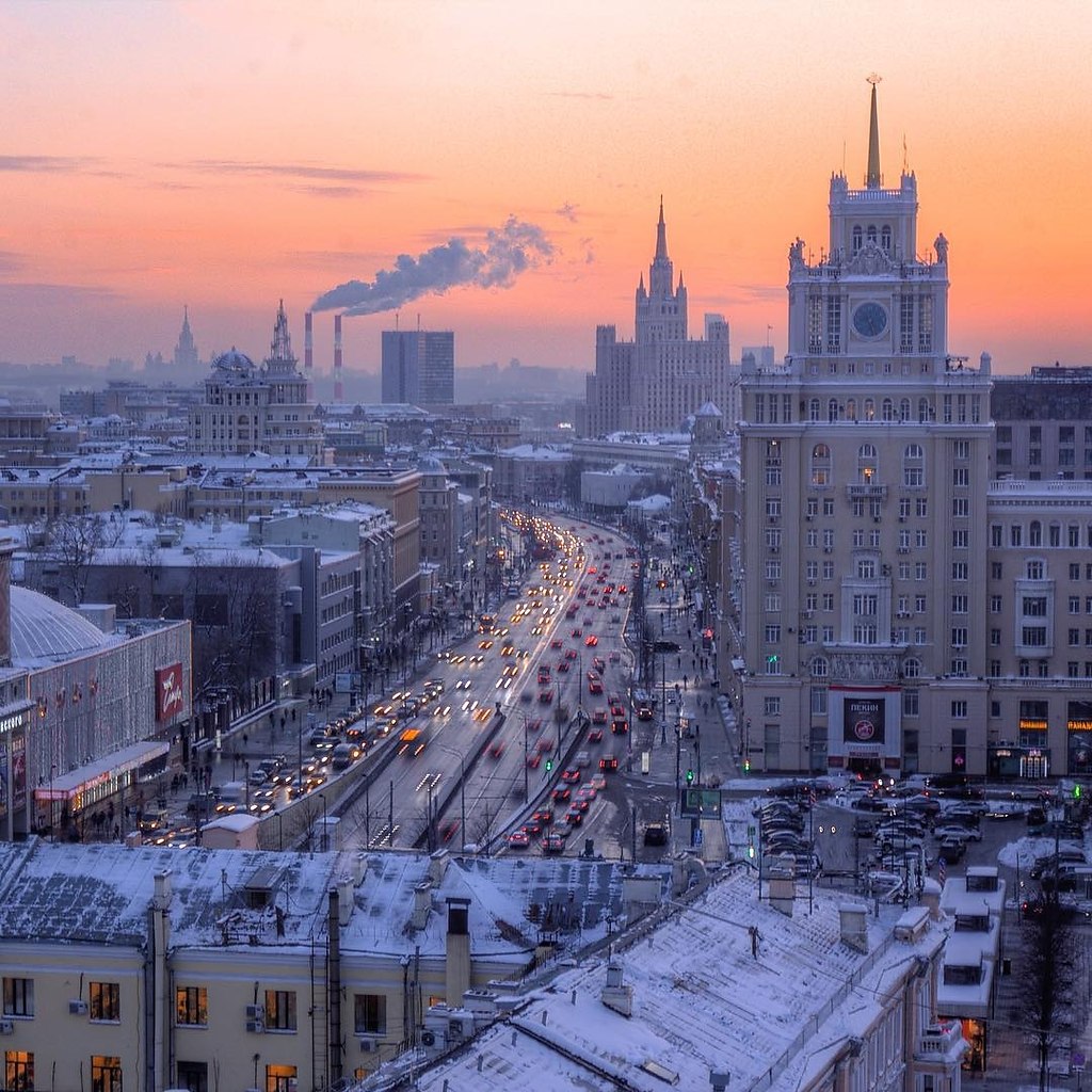 зима в центре москвы