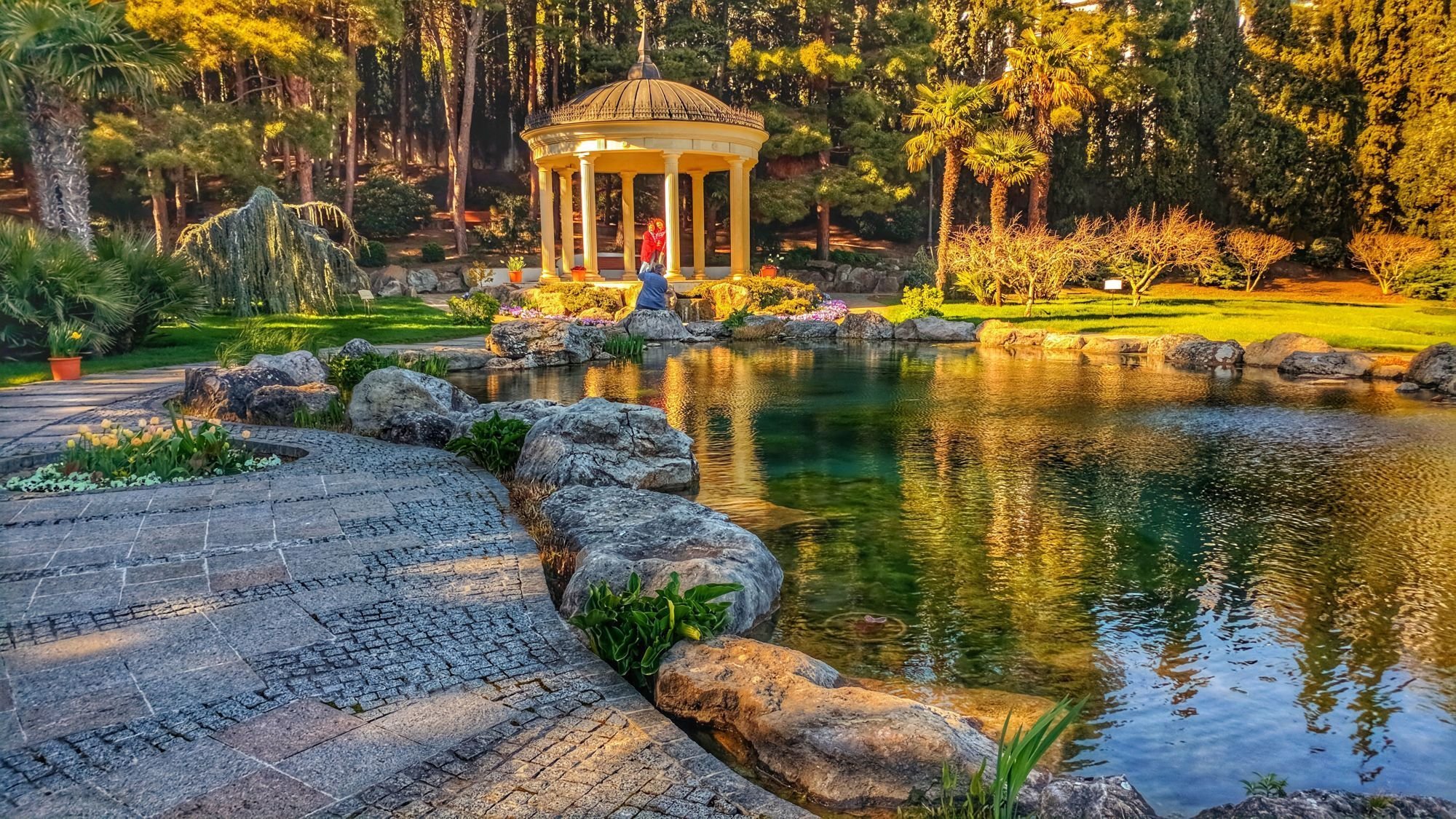 Партенит Крым парк Парадиз