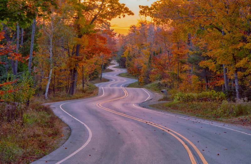 Осенняя дорога фото