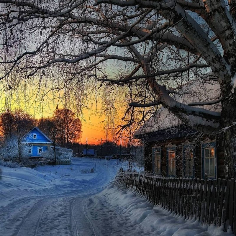Дом Есенина зимой