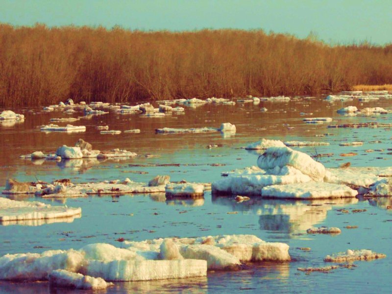 Река Миасс ледоход