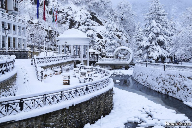 Боржоми город Грузия зима