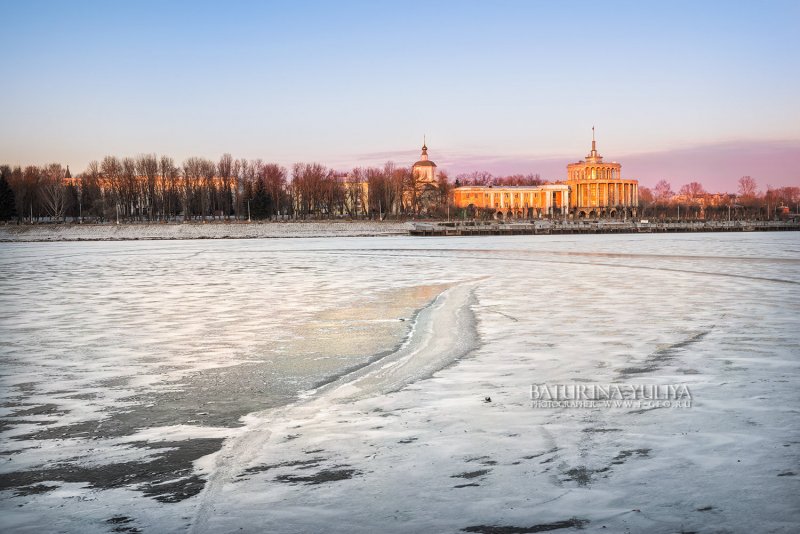 Река Волга Тверь зимой