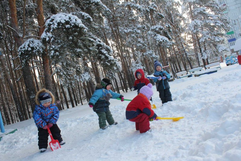 Зимние развлечения на свежем воздухе для детей