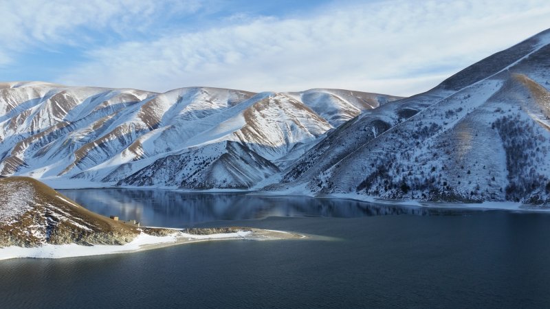 Озеро Кезеной-ам зимой