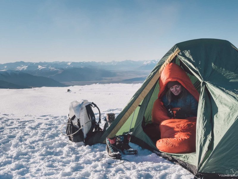 Зимняя палатка для экстремальных условий