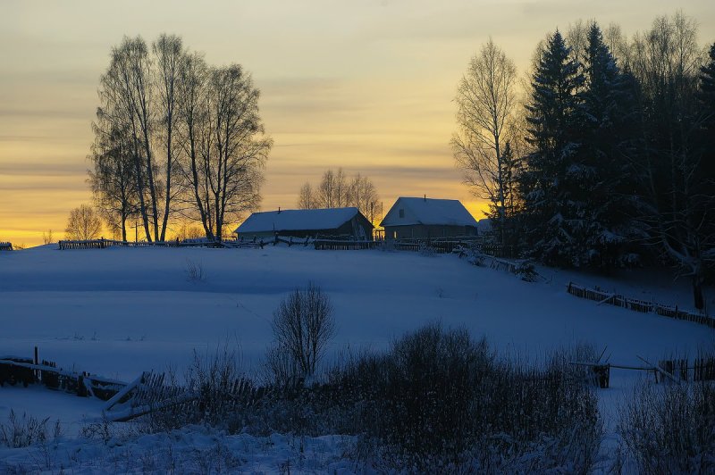 Зима деревня вечер