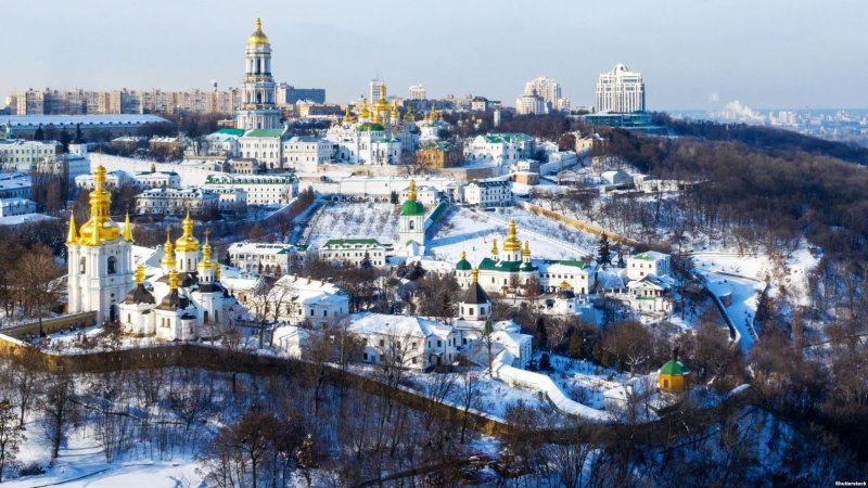 В Киеве взорвали главный храм Киево-Печерской Лавры - Успенский собор