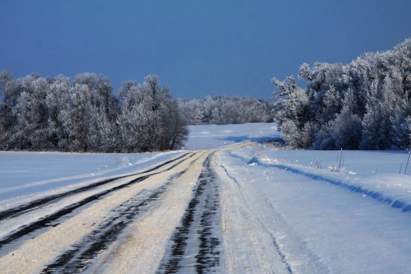 Зимняя дорога Россия