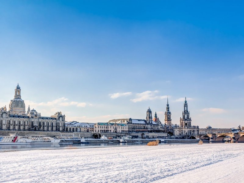 Панорама Дрездена зимой
