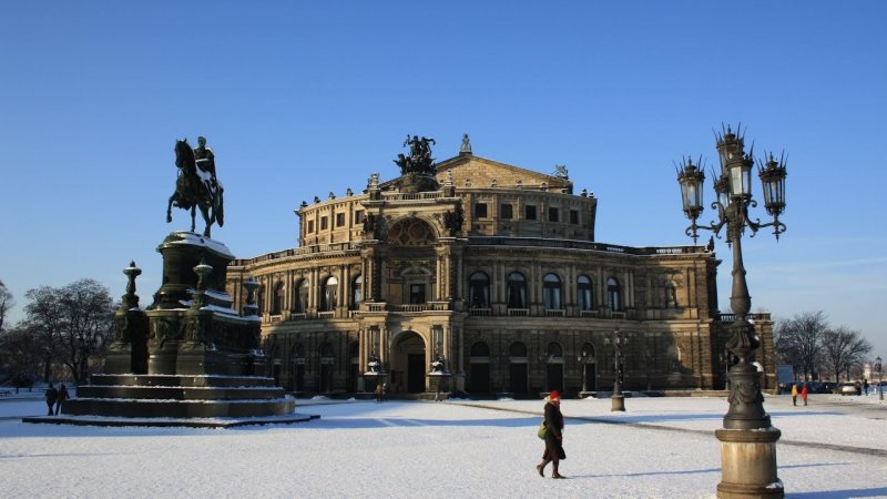 Дрезден дворец Цвингер зима