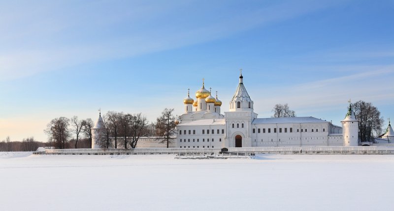 Ипатьевский монастырь Кострома зимой