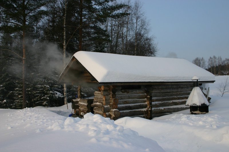 Банька деревня зима