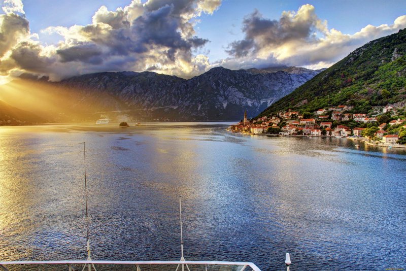 Черногория горы и море