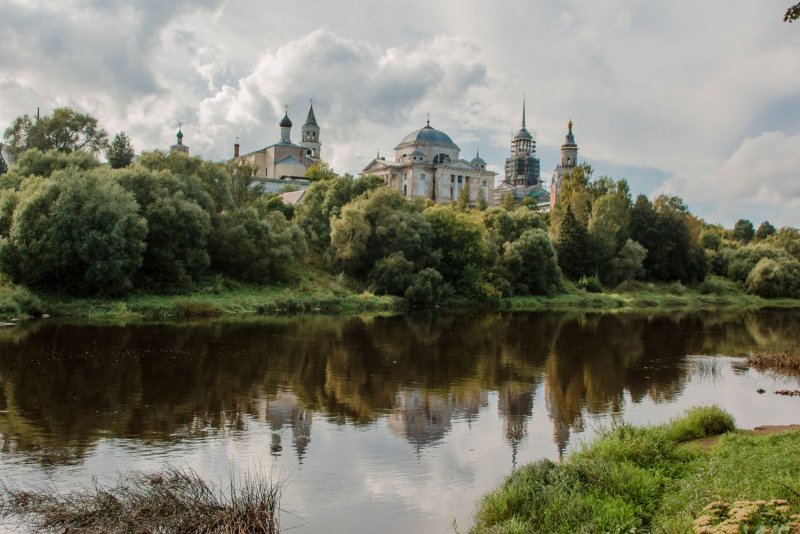 Борисоглебский монастырь Торжок зима