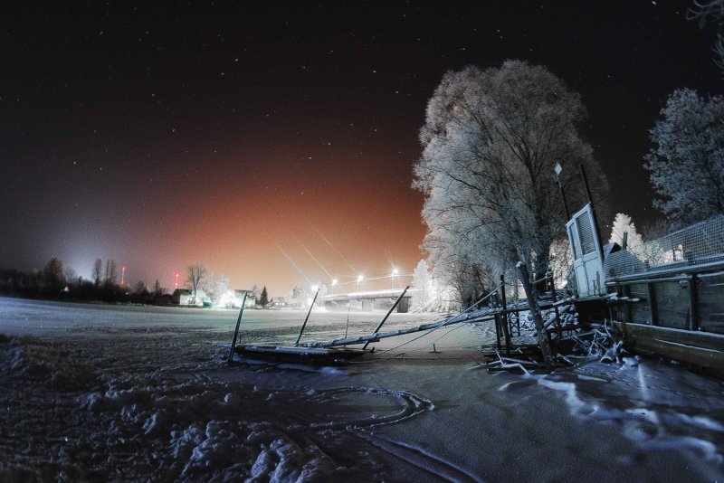 Зима в России ночью
