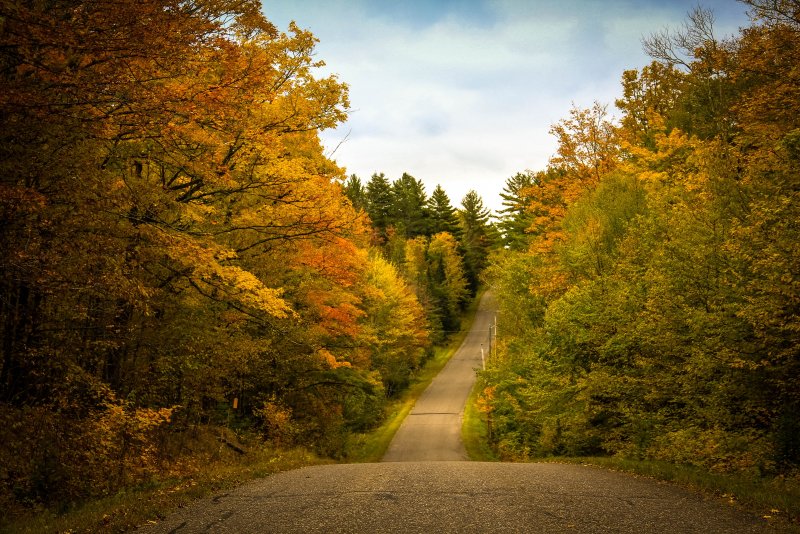 Осенняя дорога в горах