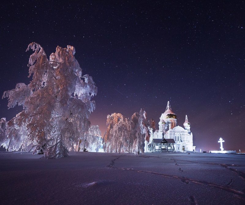 Зима Белогорский монастырь Пермь