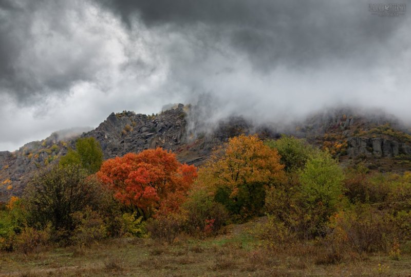 Горы Крыма осенью