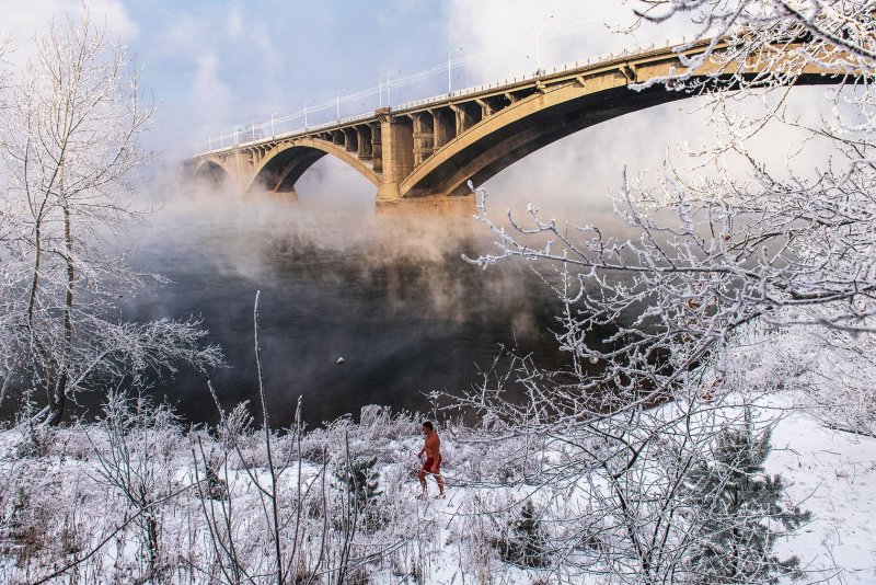 Енисей зимой в Красноярске