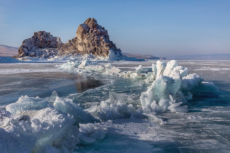 Бухта Песчаная Байкал зимой