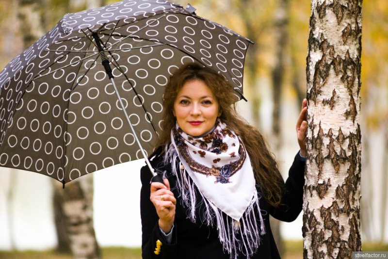 Осенняя фотосессия с зонтиком